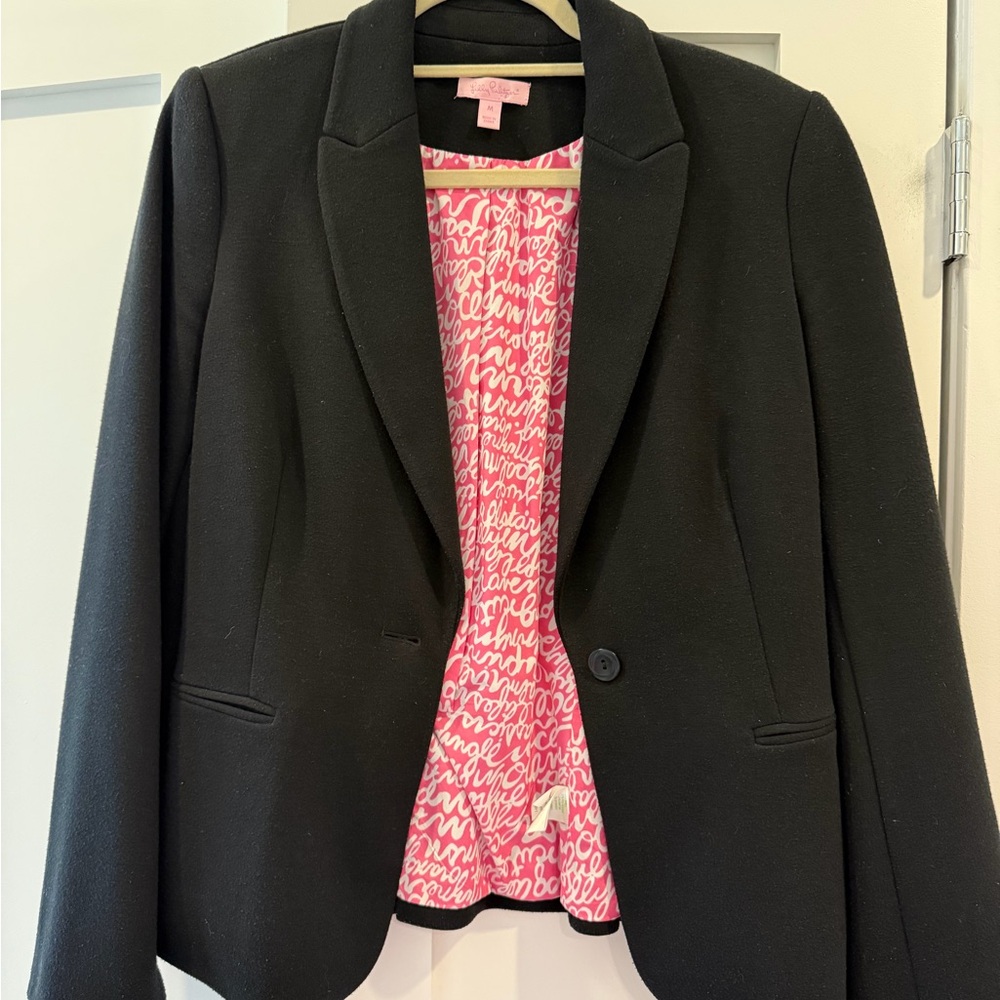 Lilly Pulitzer Black Blazer with Pink Patterned Lining